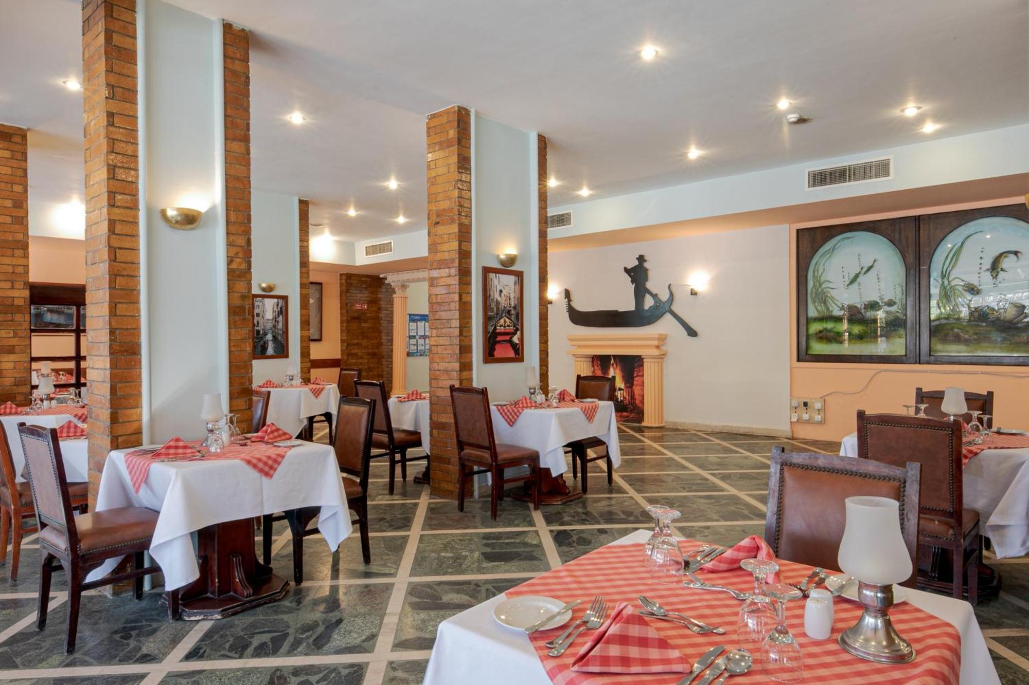 Marlin Inn Azur Resort フルガダ エクステリア 写真